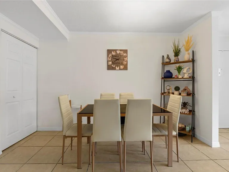 4650 NW 79th Ave #2H — Photo 3