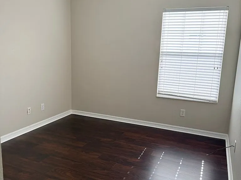 1110 Oak Pond Dr — Photo 11