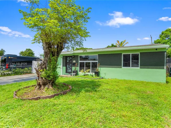 6611 Park St, Hollywood, FL 33024