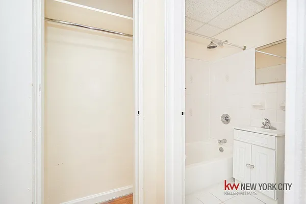 Rented by Keller Williams NYC | media 9