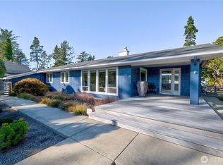 1115 34th Street, Seaview, WA 98644