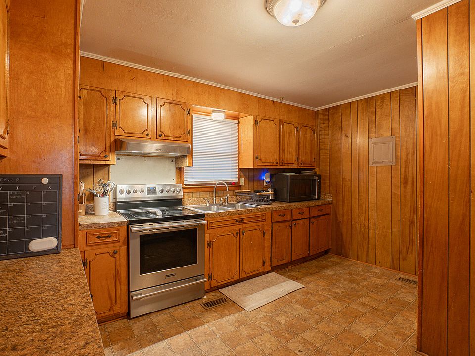 10th image of this home