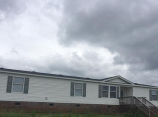 21 Brook Pl, La Grange, NC 28551