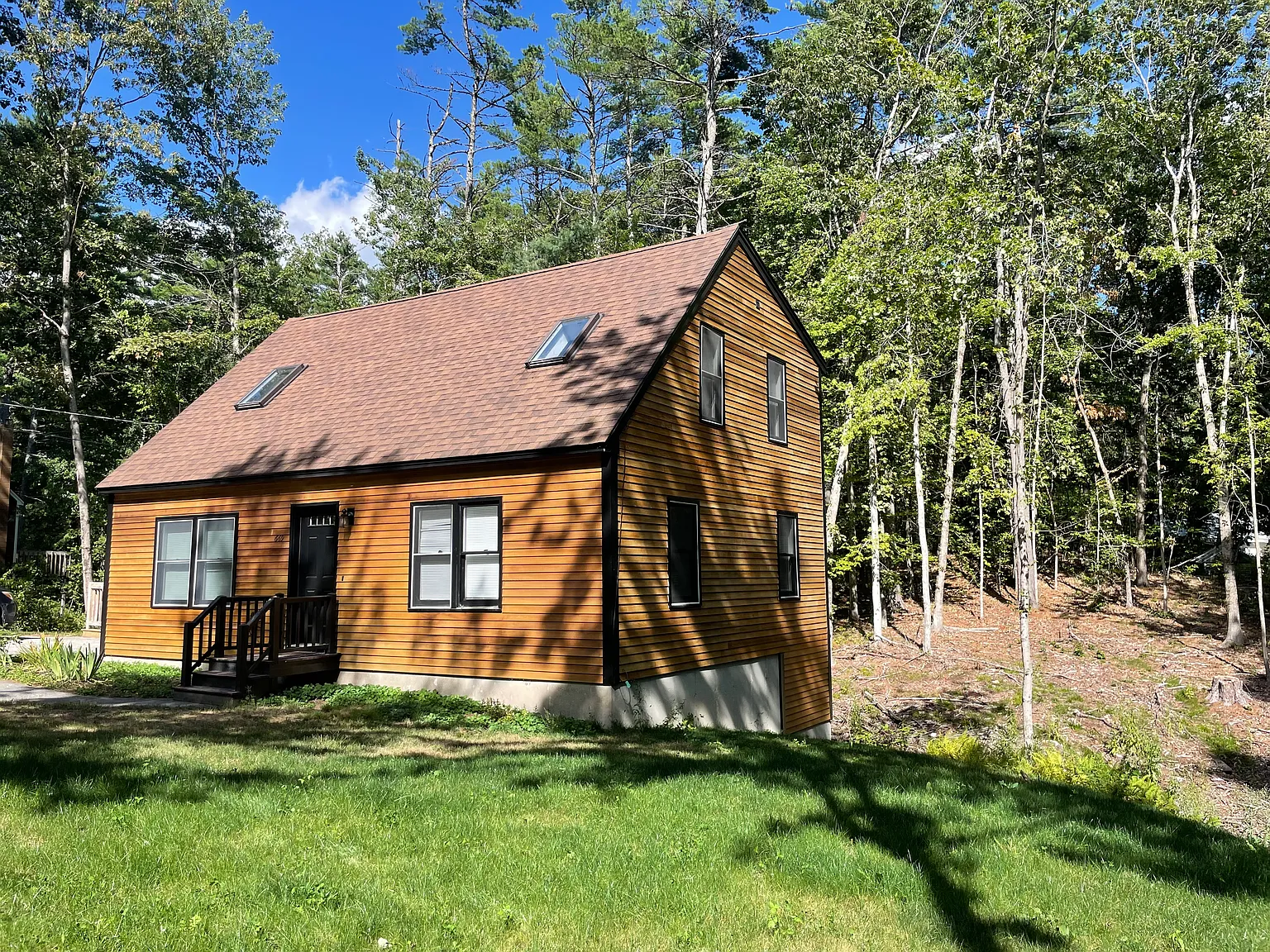 2 bed, 1.5 bath, 1428 sqft, $2,700 — Photo 1