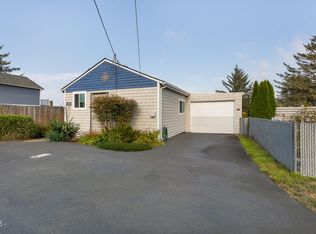 210 SE Surf Ave, Lincoln City, OR