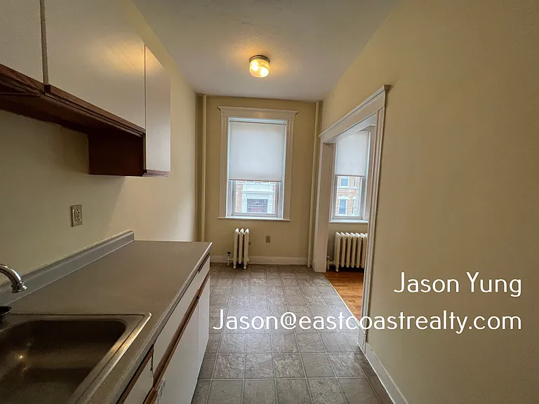 237 Kelton St #11 — Photo 5