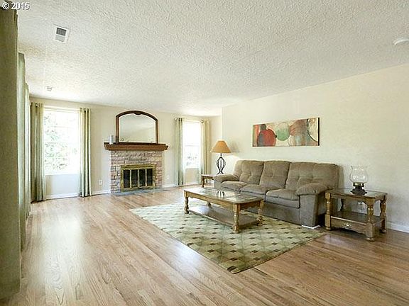 3rd image of 12101 NE 50th Ave