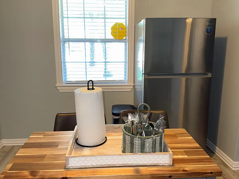 1043 Blaylock Cir S — Photo 4
