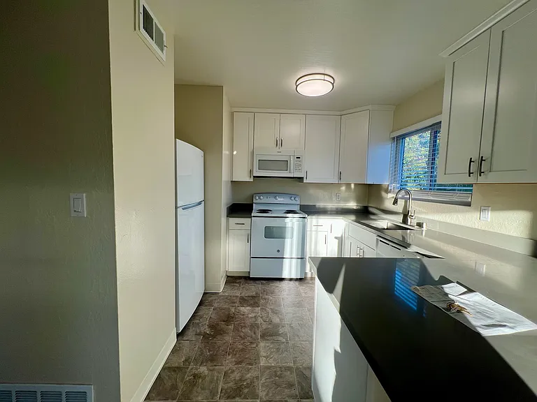 3449 Agate Dr #4 — Photo 8
