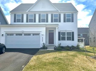 6733 American Holly Dr, Frederick, MD 21703