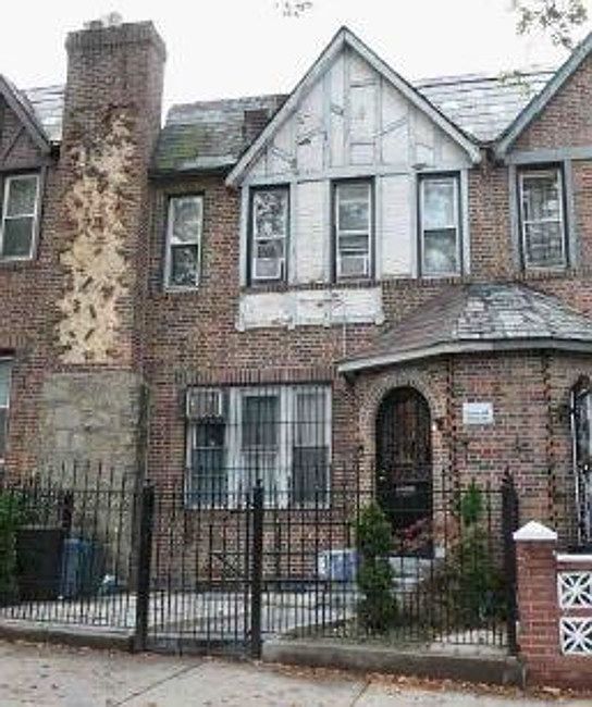 2nd image of 30-30 85th St