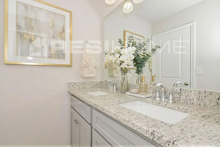 3038 Faireno Pl — Photo 14