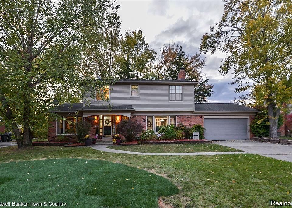 1st image of 25537 Arden Park Dr