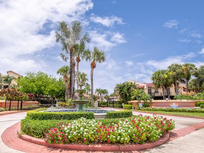 600 Uno Lago 202 Drive #202, Juno Beach, FL, 33408