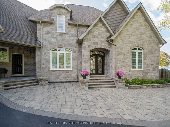 2nd image of 170 Cedar Beach Rd