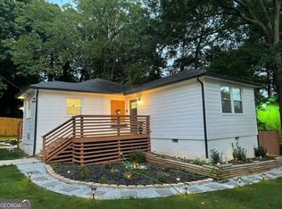 2680 Acadia St, East Pt, GA 30344