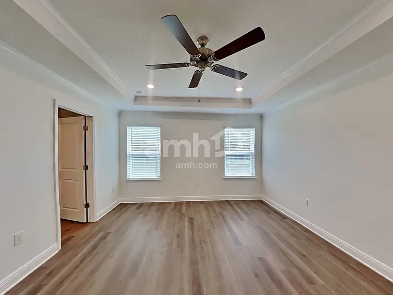 27165 Saint Andrews Ave — Photo 15