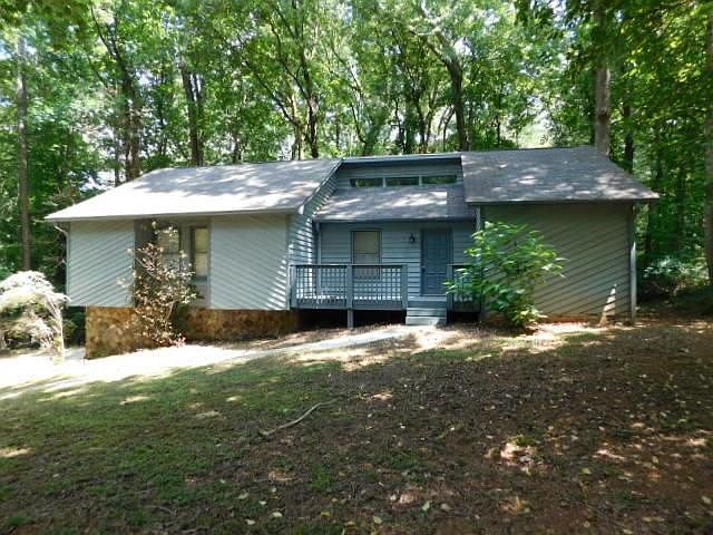 1st image of 506 Magnolia Dr