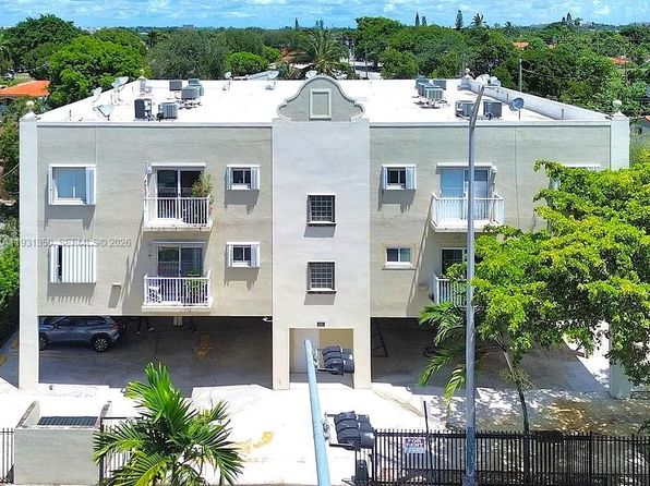 3201 W Flagler St APT 209