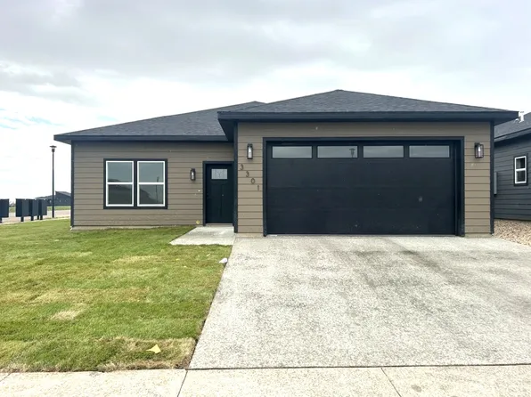 3301 35th St W, Williston, ND 58801
