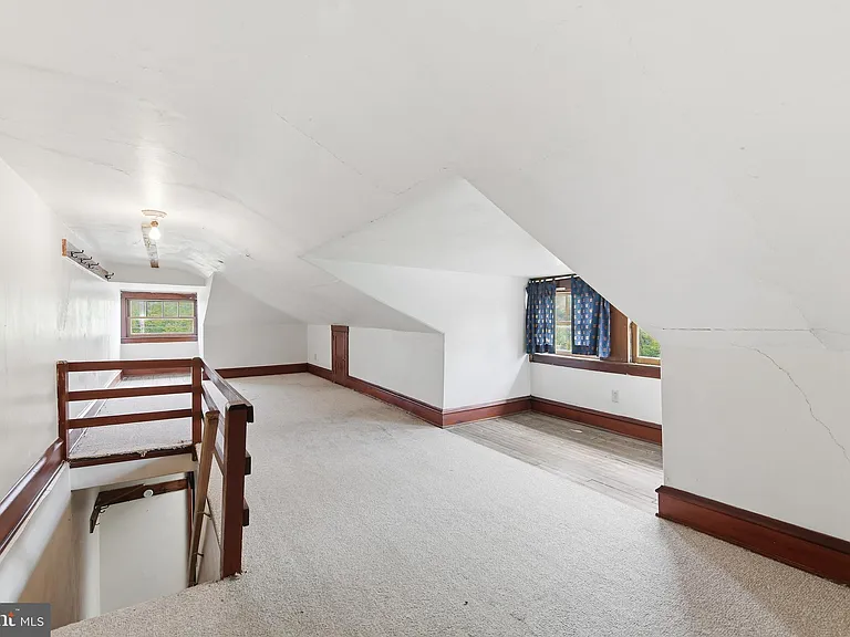 3923 Pottsville Pike — Photo 21