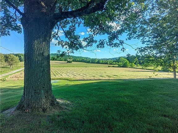 4th image of 18395 Leatherwood Rd