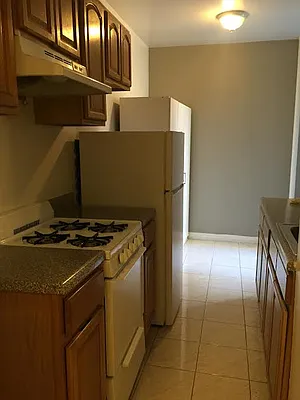 Rented by Roberto Guilbet, LREB | media 32