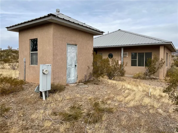 18161 N Lomila Dr, Dolan Springs, AZ 86441