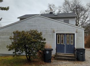 1702 Woods Rd, Akron, OH 44306