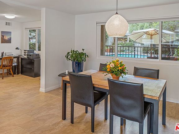 5th image of 2677 Centinela Ave Unit 203