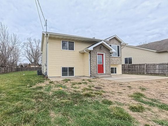 2nd image of 4874 NE 39th Ave