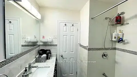 10 Clementine Sq — Photo 17