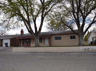 824 Maddox Ave, Aztec, NM 87410