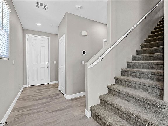 2nd image of 2823 Turnstone Ridge St