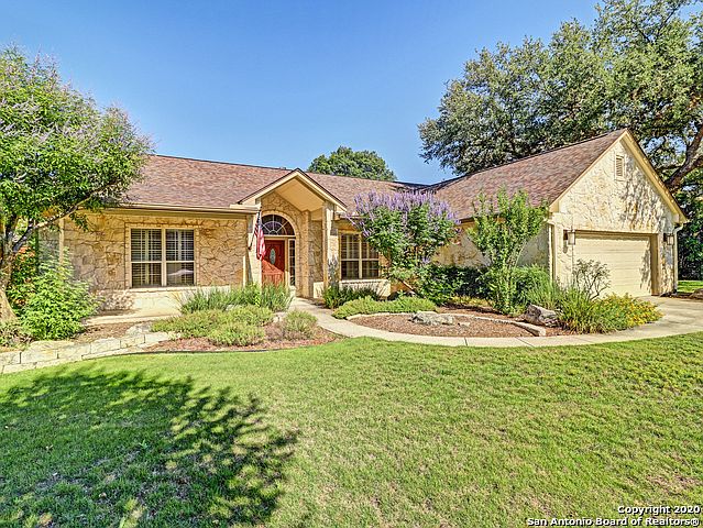 1st image of 214 English Oaks Cir