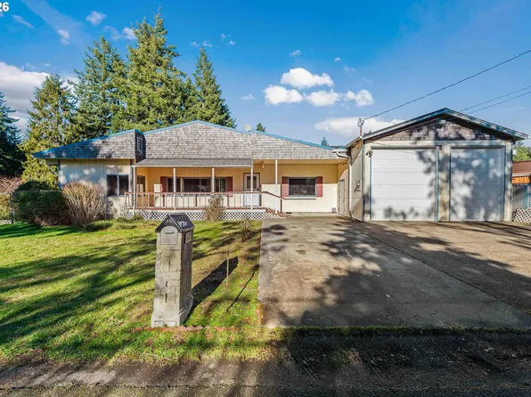 87463 McTimmons Ln, Bandon, OR 97411