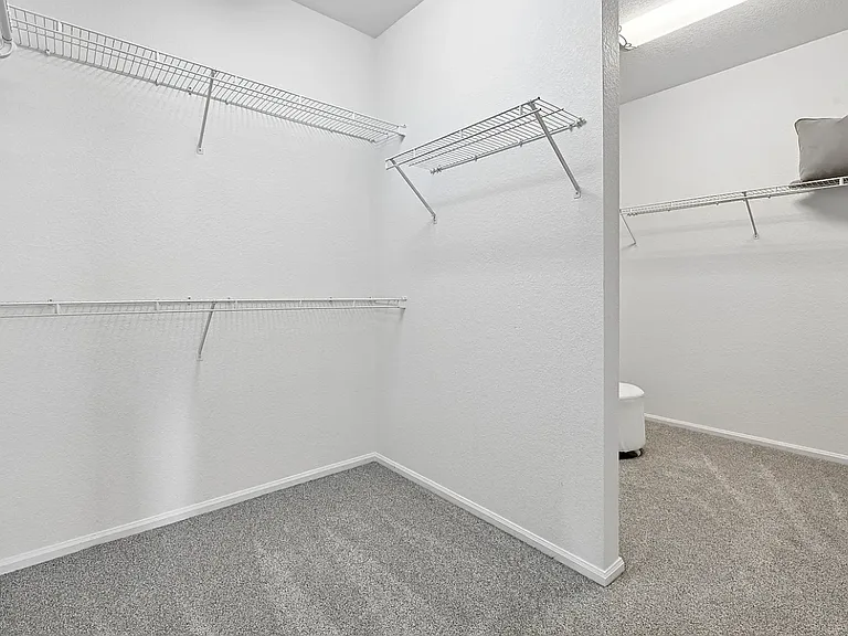 21665 Mount Elbert Pl — Photo 26