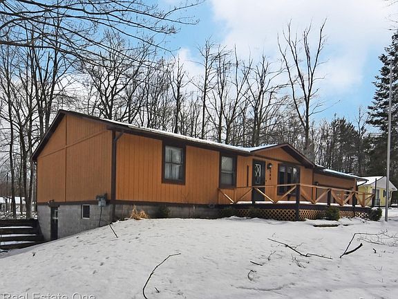 2nd image of 4288 N Ash Rd