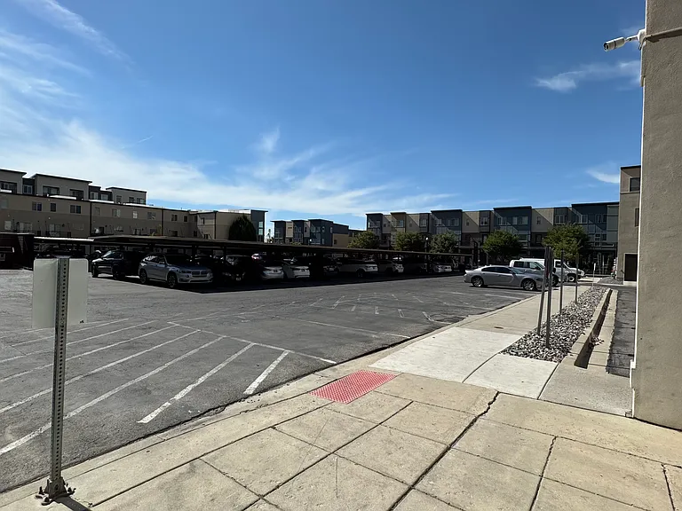 4276 S Main St — Photo 18