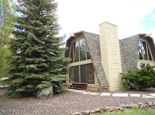 575 E Meadow View Rd, Munds Park, AZ 86017