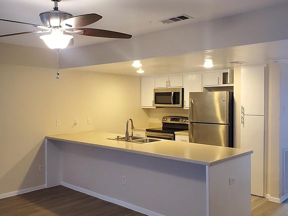 3rd image of 1374 Winding Brook Cir APT 137