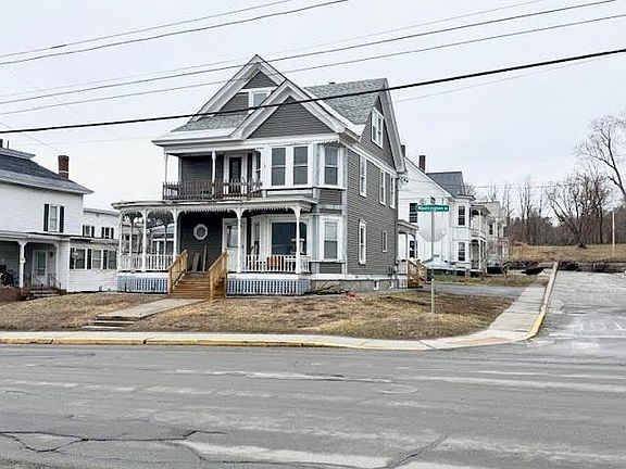 3rd image of 102 Washington Street