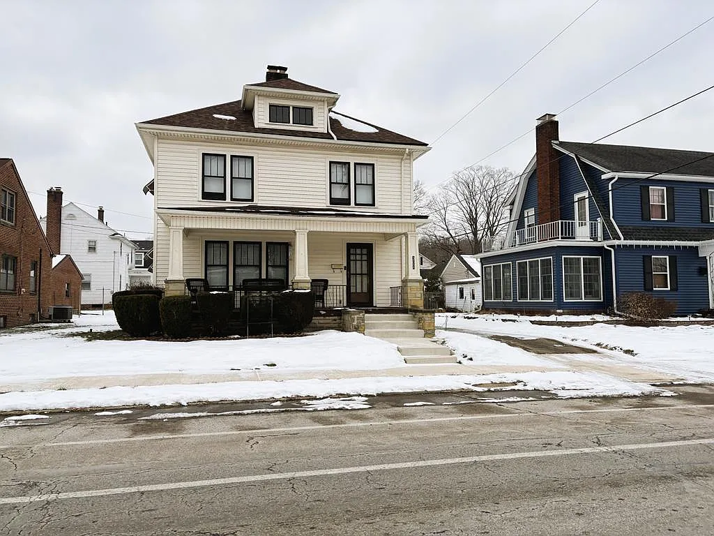 304 Piatt Ave photo 1