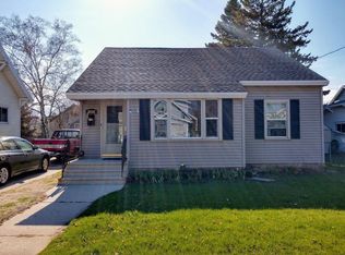 2112 Adams St, Two Rivers, WI 54241
