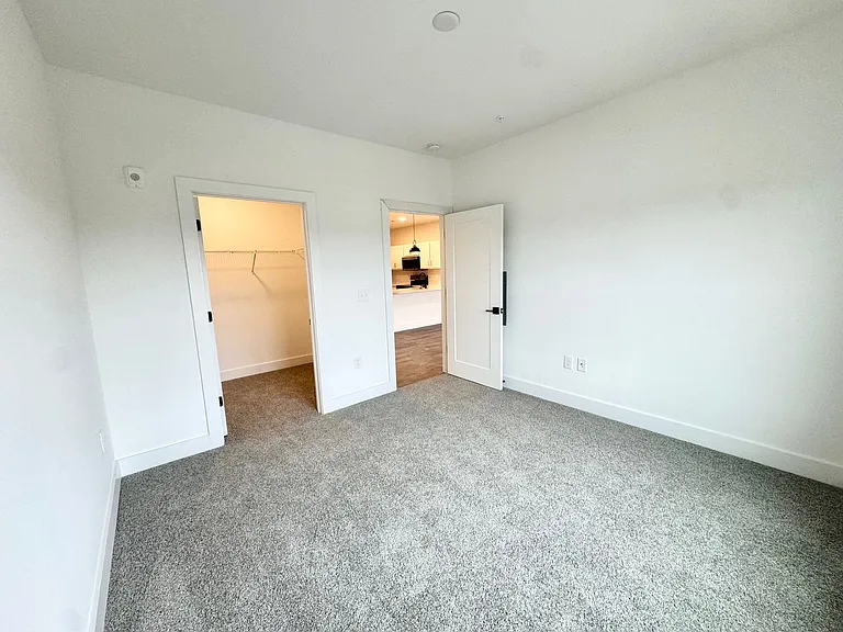 175 Black St W #203 — Photo 12