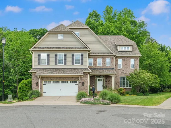 246 McDuffie Ln, Fort Mill, SC 29715