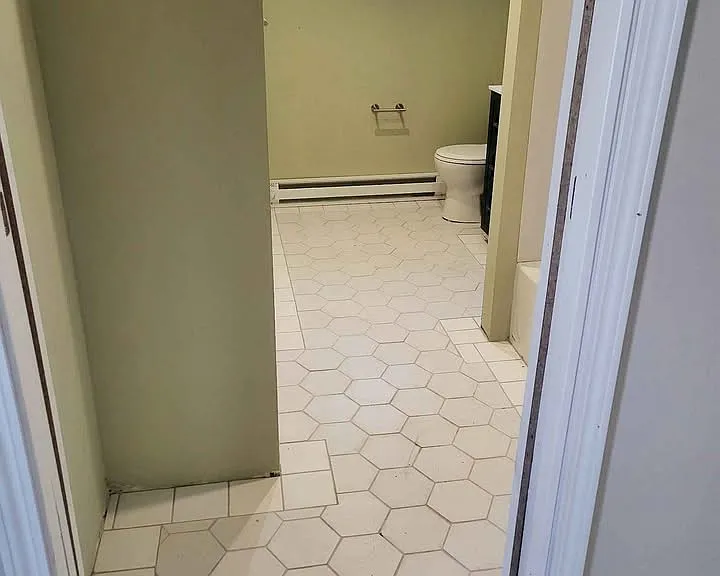 544 N Chatham St — Photo 11