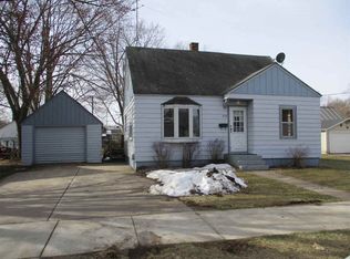 810 E Randall St, Shawano, WI 54166