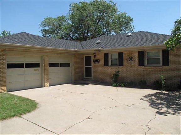2nd image of 3727 Julie Dr