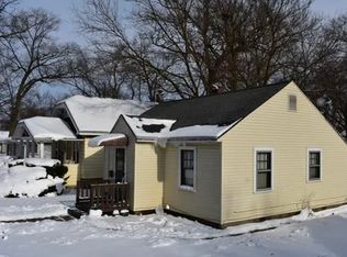 1932 Superior St, Muskegon, MI 49442